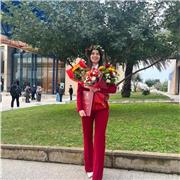 Laureata in Chimica!Offro lezioni private per ragazzi frequentanti il liceo, e aiuto compiti per le altre classi.